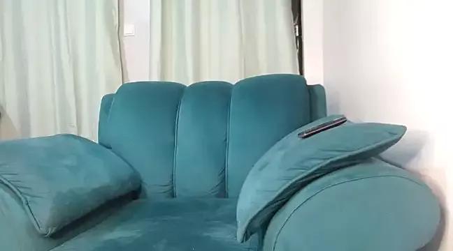 Freechat SquirtQueen222 on StripChat