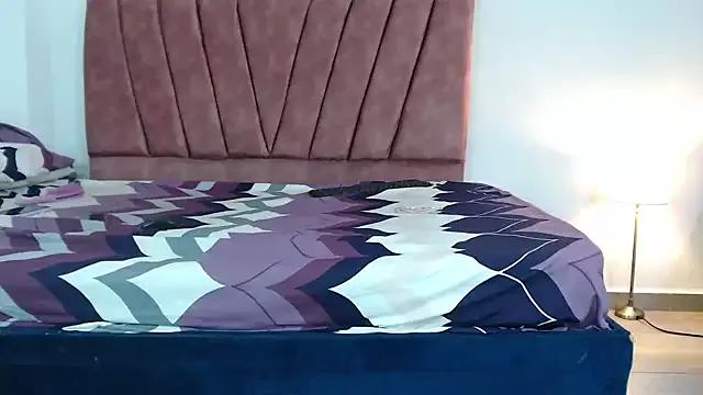 Freechat Teens_latin19 on StripChat