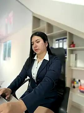 VAL_PRINCESS — SHOW TITIS IN WORK