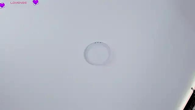 Freechat VeronicaTonu on StripChat