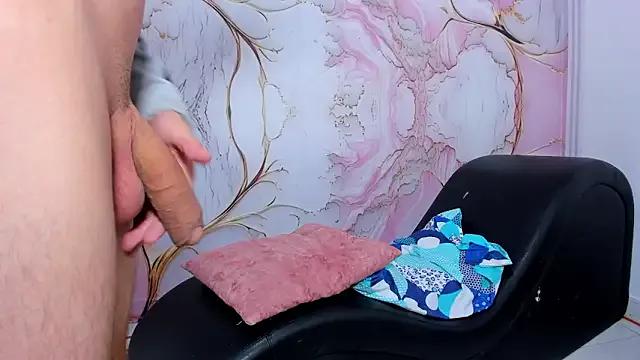 Group wild_demongirl on StripChat