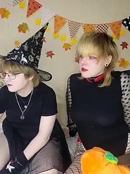 Freechat xrixsyx_and_ricky on StripChat