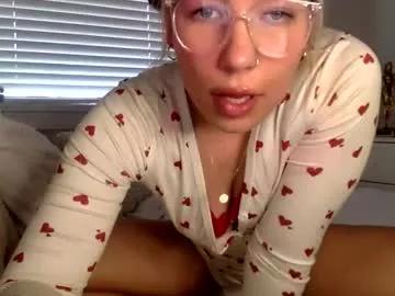 blondemusclegirl from Chaturbate is Freechat