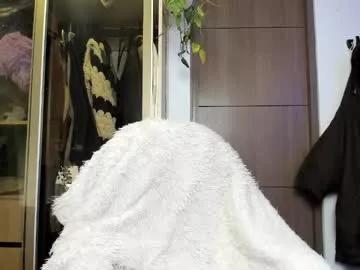 santy_kitty from Chaturbate is Freechat