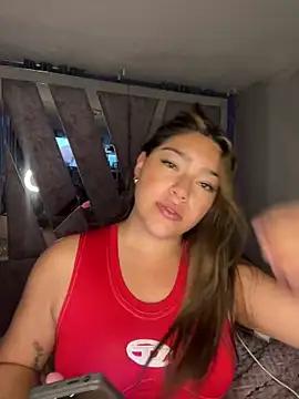 -Hannie from StripChat is Freechat