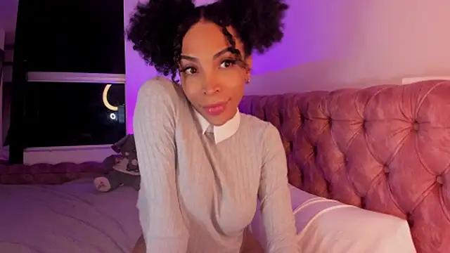 Afrodiva from StripChat is Freechat