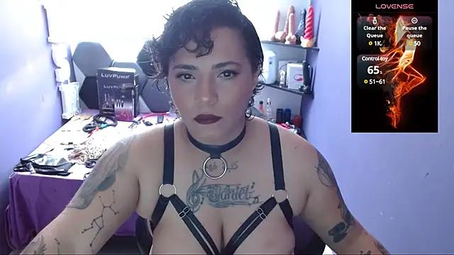 Incite your eccentricities: Get kinky and please these steamy asian sluts, who will reward you with wacky outfits and vibrating toys.