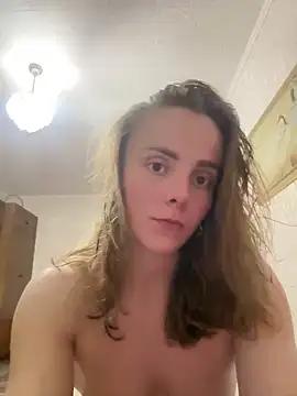 AlisaKissss from StripChat is Freechat