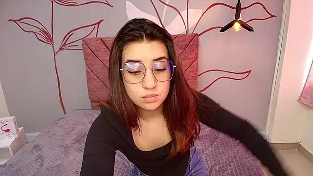 Aly_Cute_ from StripChat is Freechat