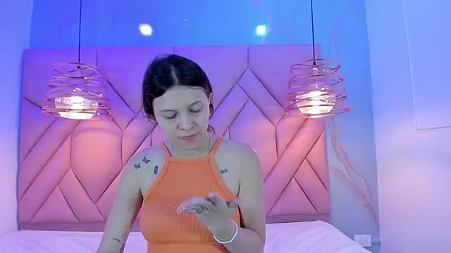 AngelaaCute_ from StripChat is Freechat