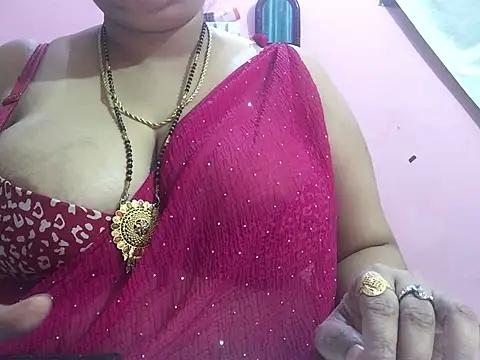 Desi_bhabhiii from StripChat is Freechat