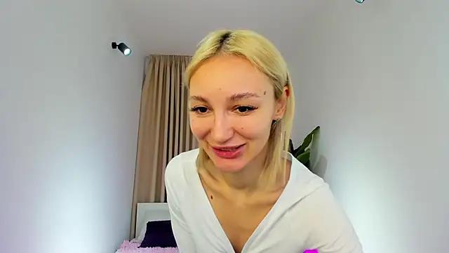 dilana_divine from StripChat is Freechat