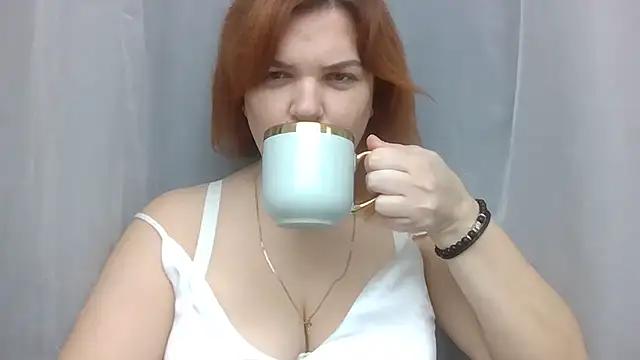 EkaSunnyXx from StripChat is Freechat