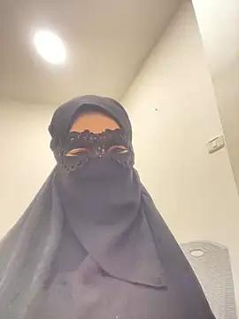 Hijabi_HotGirls from StripChat is Freechat