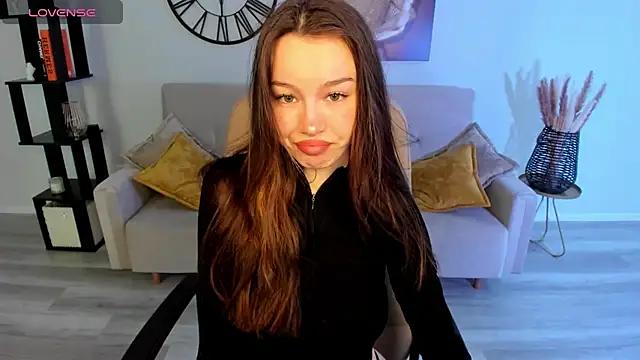 KaitieLove from StripChat is Freechat