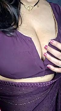 Photos of Kam_Mohini from StripChat is Freechat