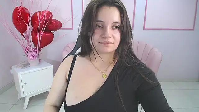 lindaliz_a from StripChat is Freechat