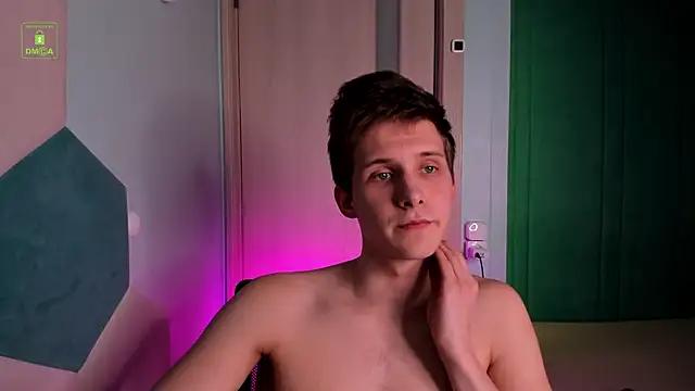 MarkGWalker from StripChat is Freechat