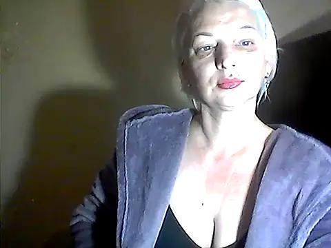 MaryJane441 from StripChat is Freechat