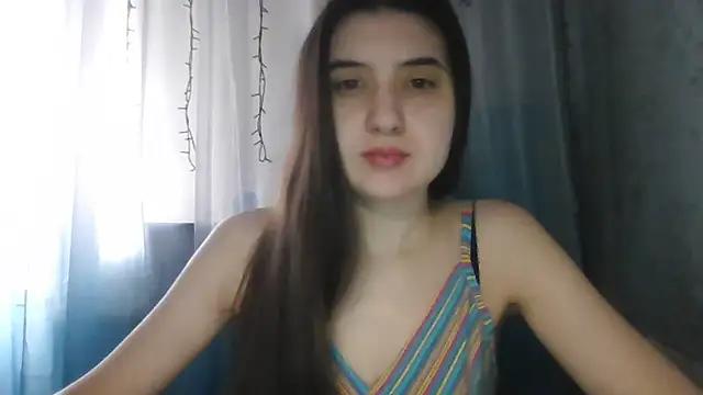 MilanesaGold28 from StripChat is Freechat