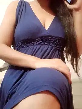 mona_sexii from StripChat is Freechat