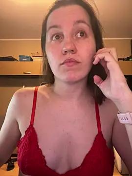 Nicole-Ray from StripChat is Freechat