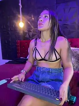 Rose-euphoria from StripChat is Freechat