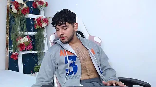 Samir_bear from StripChat is Freechat