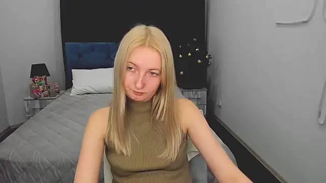 SherylBlue from StripChat is Freechat