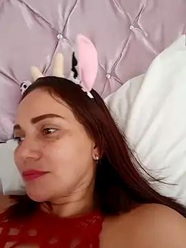 Sofia-Olson39 from StripChat is Freechat