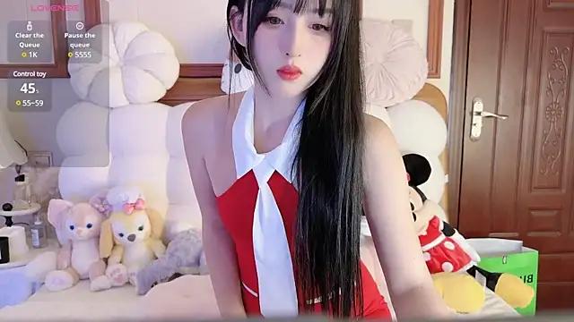 Photos of Unique-yiyi from StripChat is Freechat