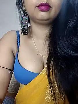 YouR_HuMaiRah from StripChat is Freechat