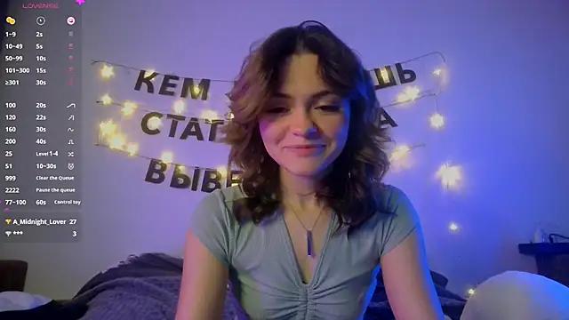 YourrValeria from StripChat is Freechat